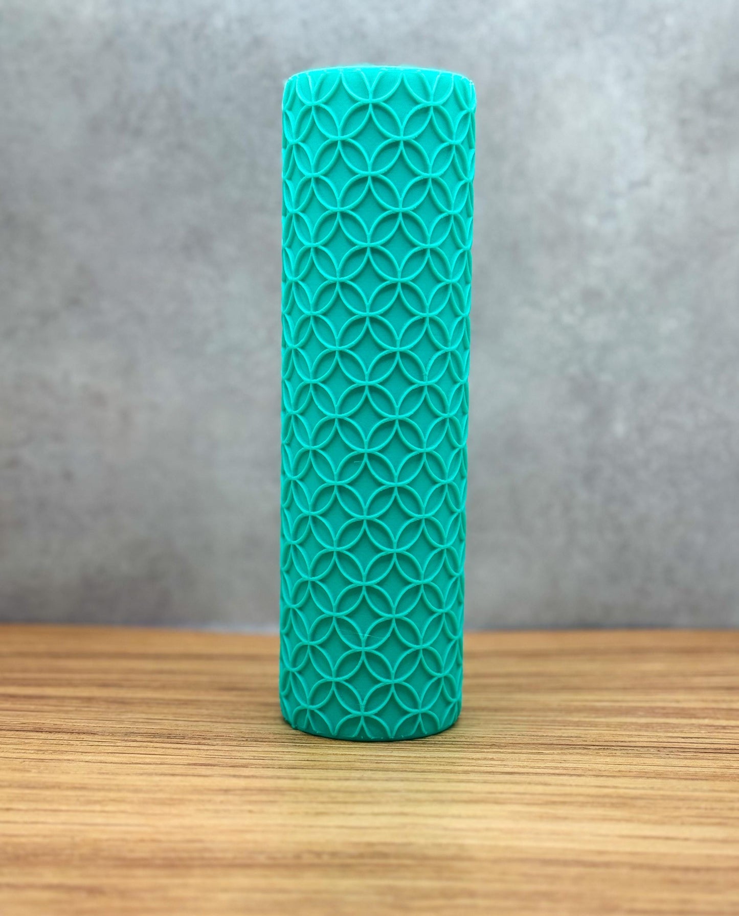 Overlapping Circles Pottery Texture Roller